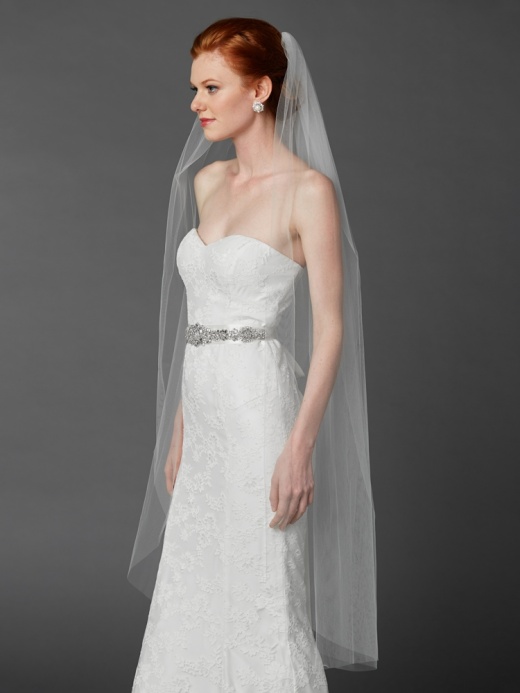 Mariell's Semi Waltz One Layer White Cut Edge Bridal Veil