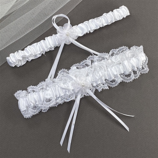 White Lace Vintage Wedding Garter Set With Satin Ribbon