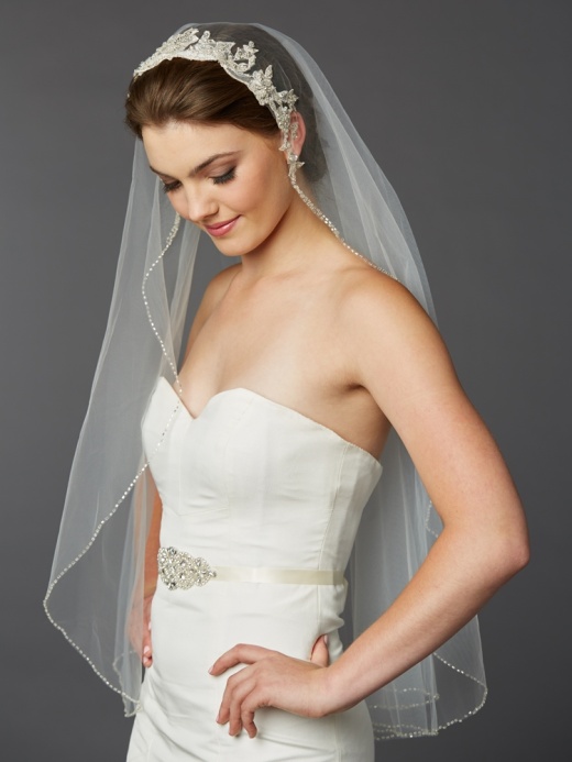 36" Fingertip Bridal Veil with Beaded Edge and Lace Applique Headpiece