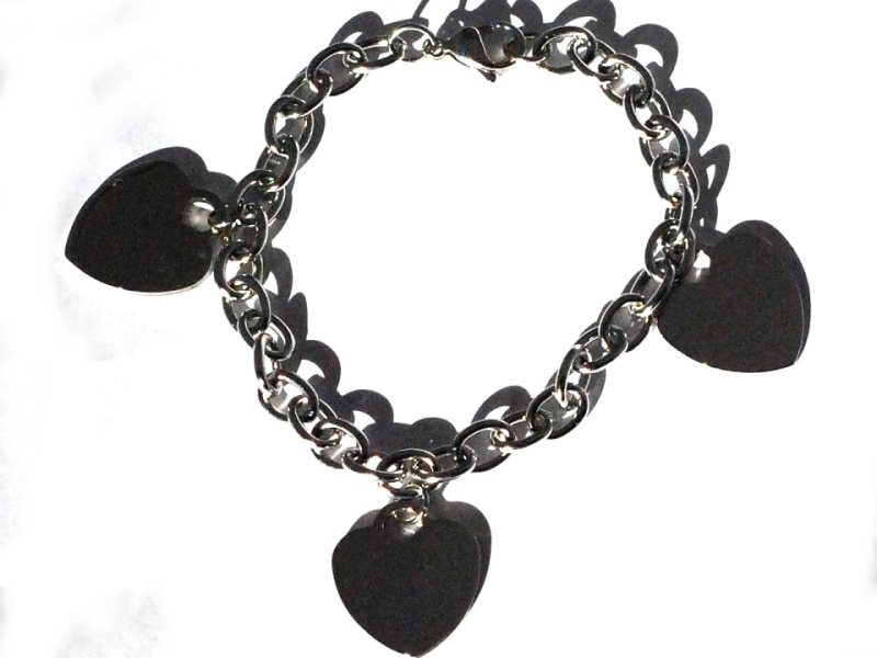 Stainless Steel 8 Inch Chain Bracelet W/ 3 Engravable Heart Charms
