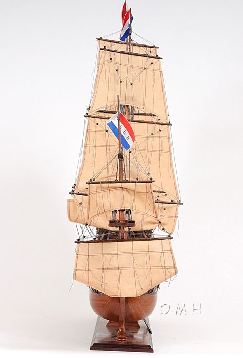 Friesland Medium