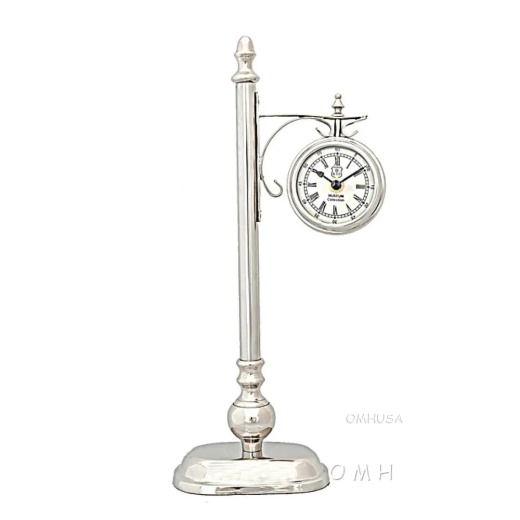 Brass/Aluminum Lamp Post Clock One Sided
