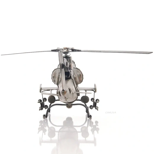1960S U.S. Attack Helicopter 1:46 Scale Model