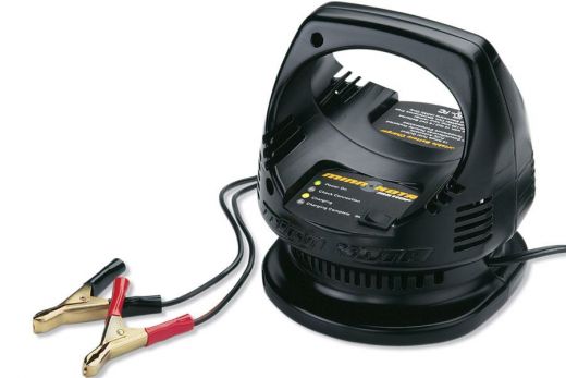 Minn Kota Portable Charger - Reliable and Efficient 3-Stage Battery Charger