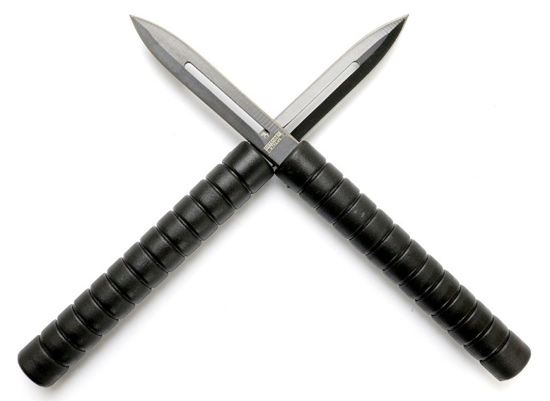 Non Interlocking Throwing Knives Baton Set Of 2 With Sheath