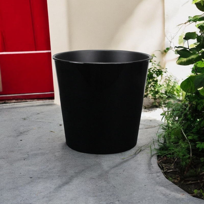 11" Black Recycled Plastic Round Pot Planter