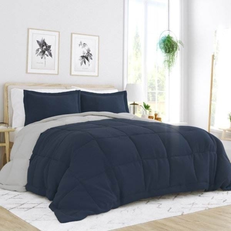 King/Cal King 3-Piece Microfiber Reversible Comforter Set In Navy/Grey