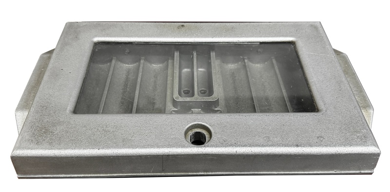 Used Aluminum Poker Dealer Tray With Cover