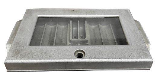 Used Aluminum Poker Tray With Cover