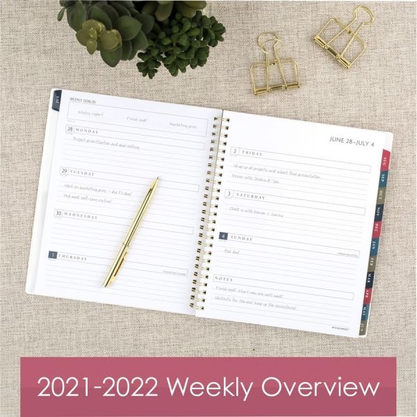 At-A-Glance Badge Academic Planner, 2021-2022 Calendar