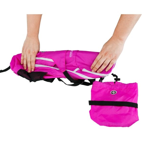 Swissdigital Design Kangaroo Sd1596-46 Rugged Carrying Case (Backpack) For 16" Apple Notebook, Macbook Pro, Accessories, Tablet, Cell Phone - Pink