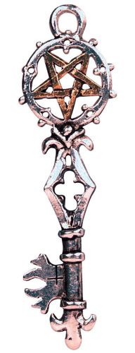 Key Of Solomon Pendant - Unlock the Power of Sorcery