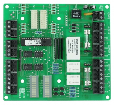 SDC UR2-4 Universal Controller - Microprocessor-Based Controller 4 Relay