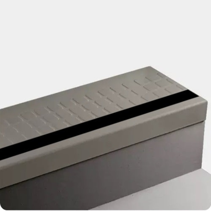 Johnsonite Grizzly Raised Square Rubber Stair Tread