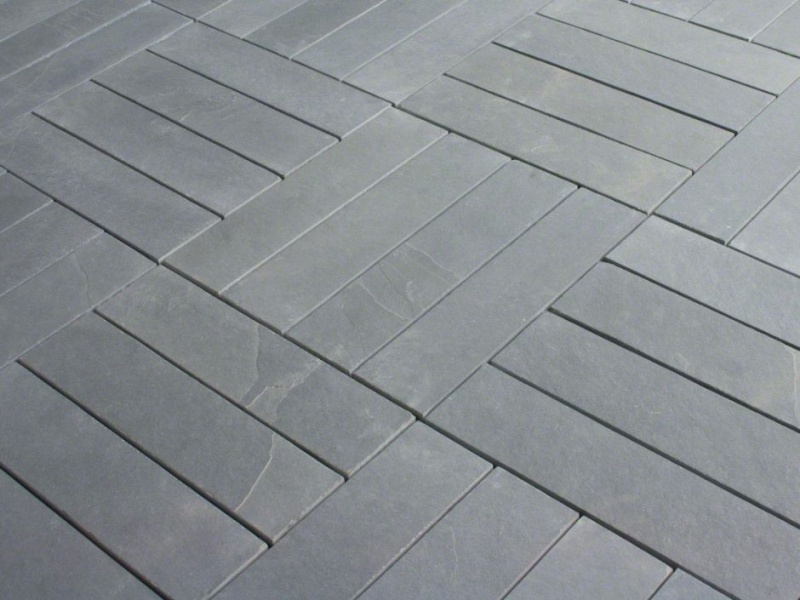 Montauk Blue Slate Tile - Natural Cleft Face, Gauged Back