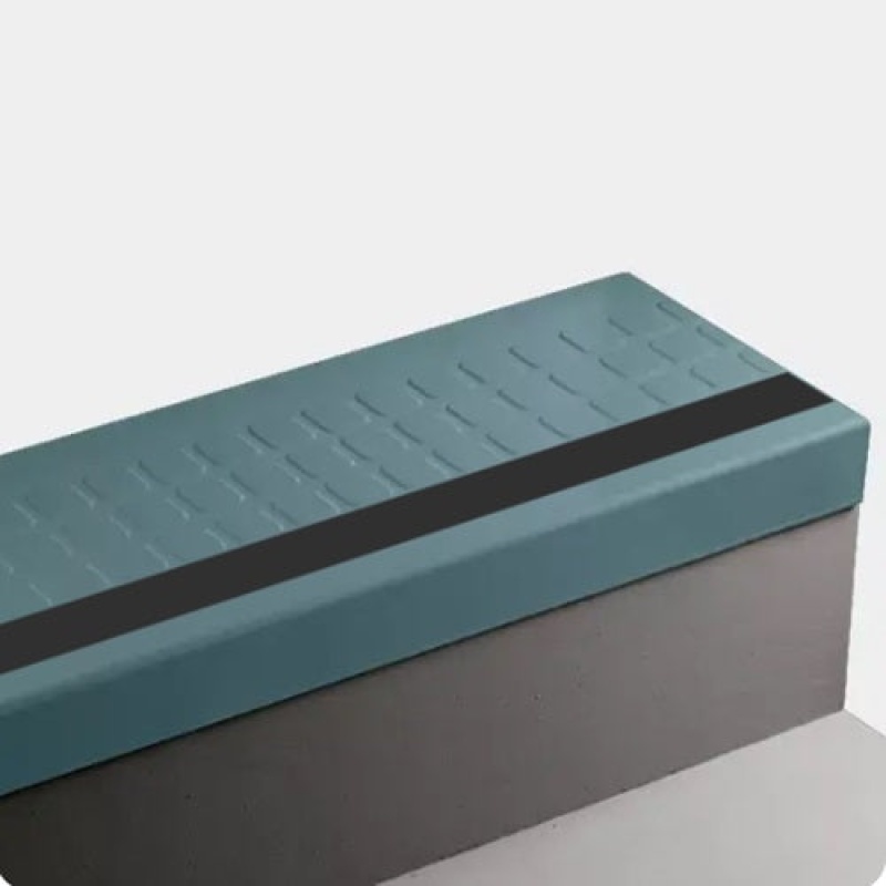 Johnsonite Dream Teal Raised Square Rubber Stair Tread