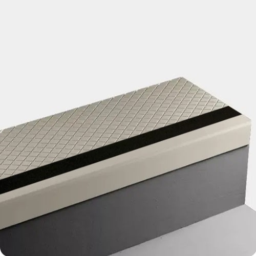 Johnsonite Bone White Diamond Rubber Stair Tread