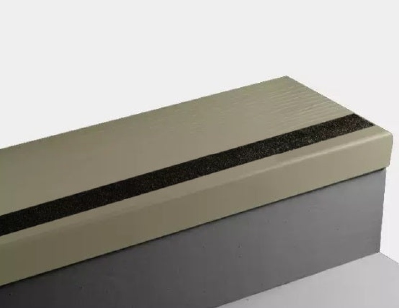 Johnsonite Iguana Bamboo Rubber Stair Tread