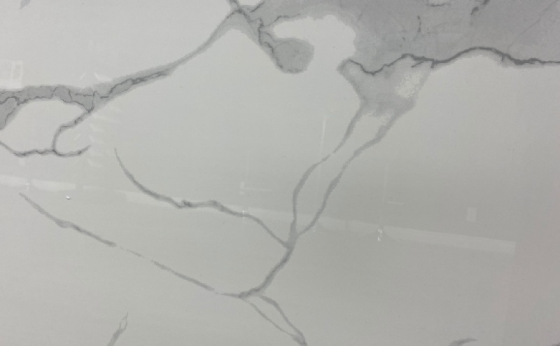 Tundra Cascade Porcelain Tile - Polished - 24" x 48"