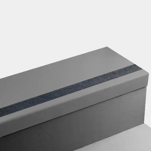 Johnsonite Thunder Hammered Rubber Stair Tread