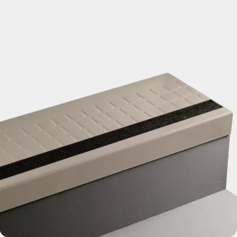Johnsonite Silk Raised Square Rubber Stair Tread Trim