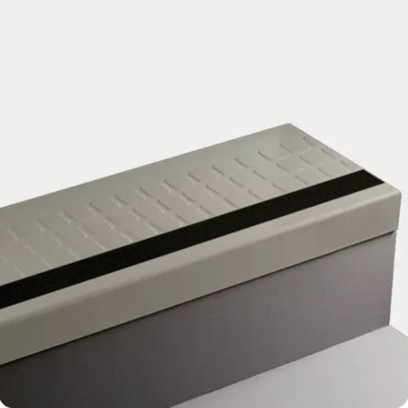 Sandstorm Raised Square Rubber Stair Tread