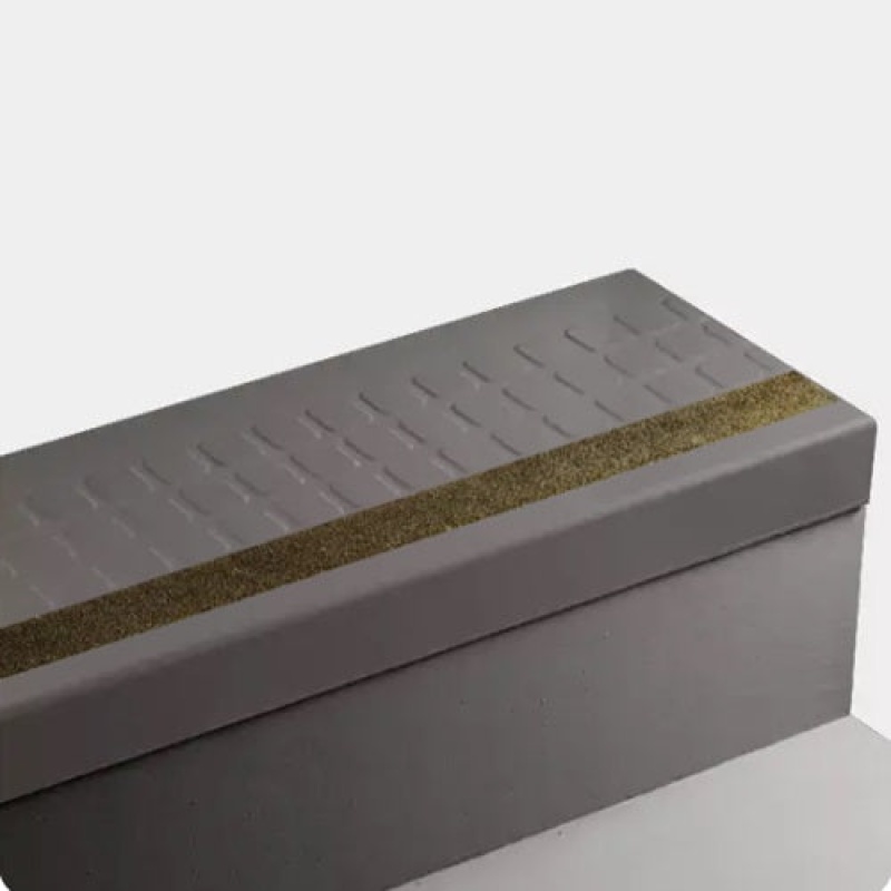 Brown Raised Square Rubber Stair Tread