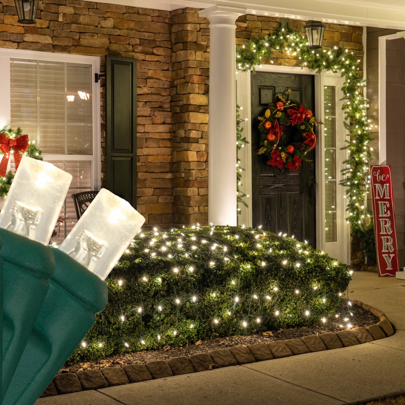Warm White 5mm LED Christmas Net Lights on Green Wire