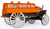Model Trailways Phillips 66® Oil Tank Wagon, 1/12 Scale